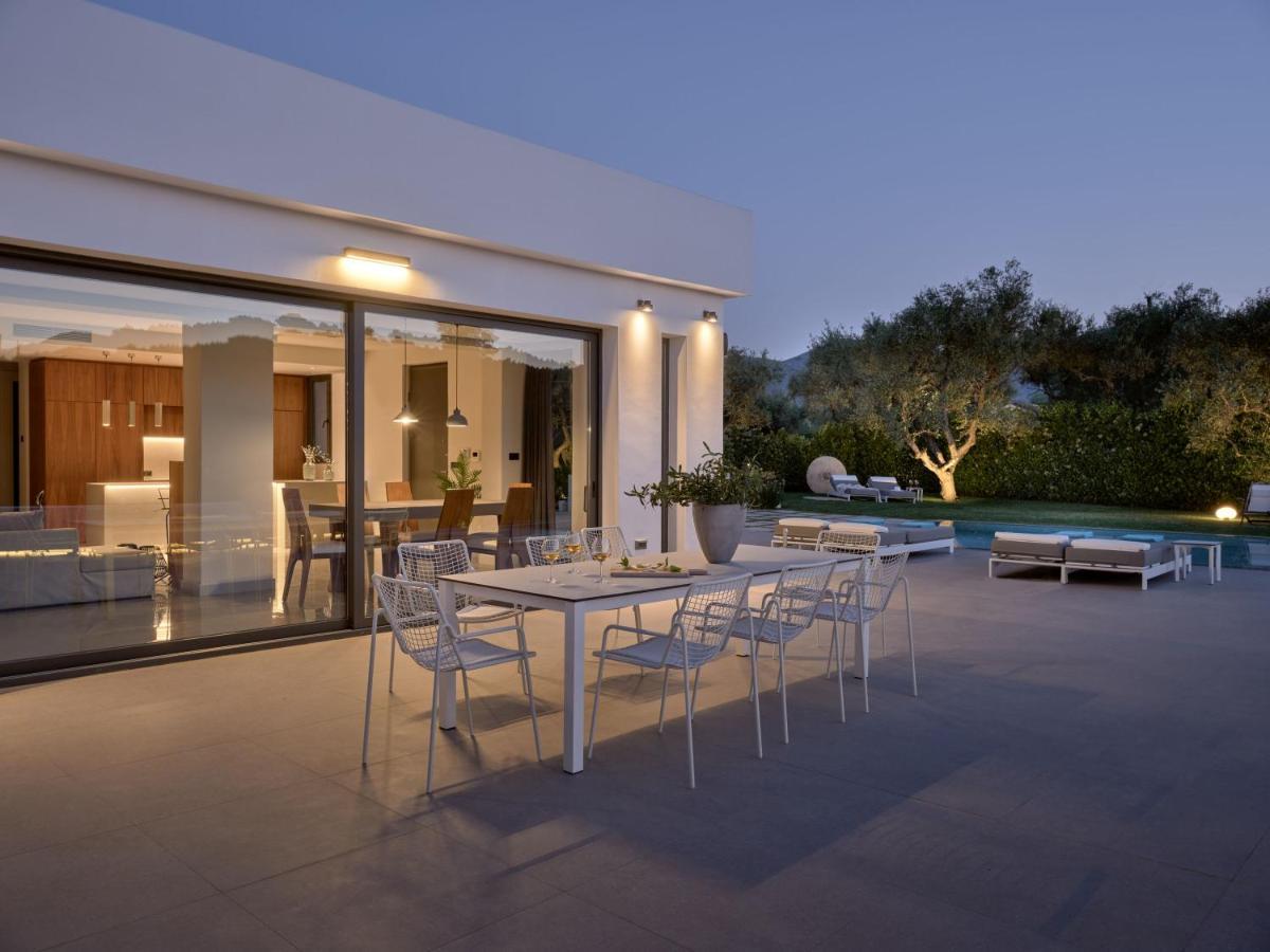 Drallos Luxury Villa Alykanas  Exteriér fotografie