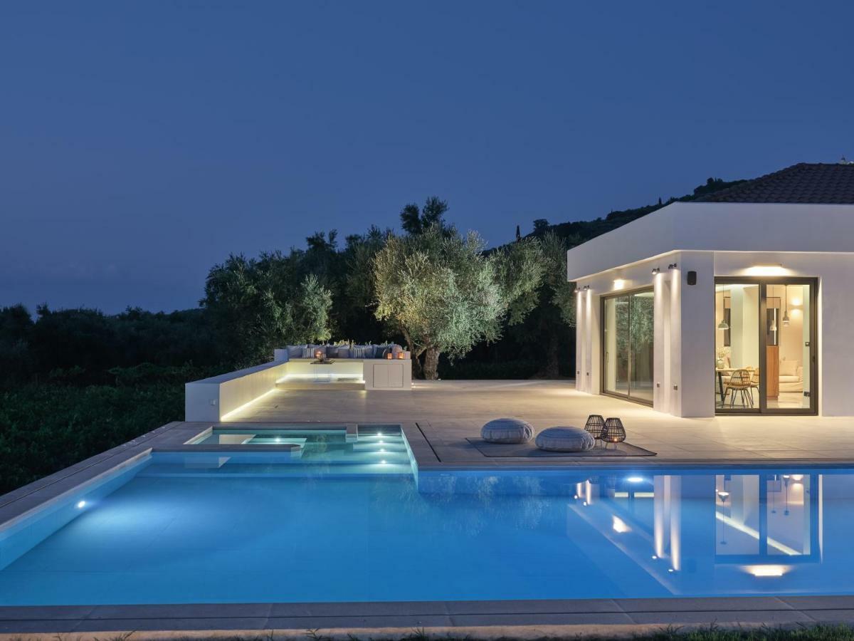 Drallos Luxury Villa Alykanas  Exteriér fotografie