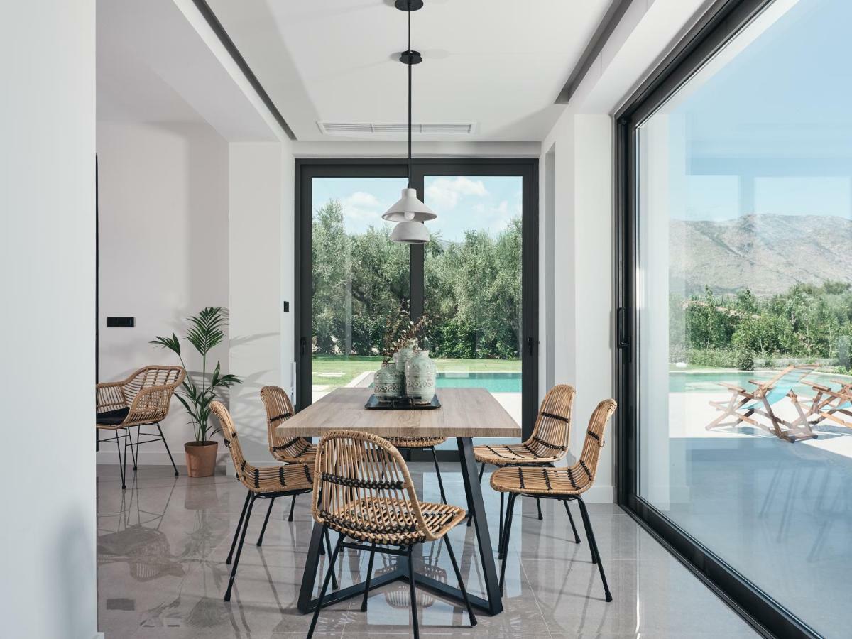 Drallos Luxury Villa Alykanas  Exteriér fotografie